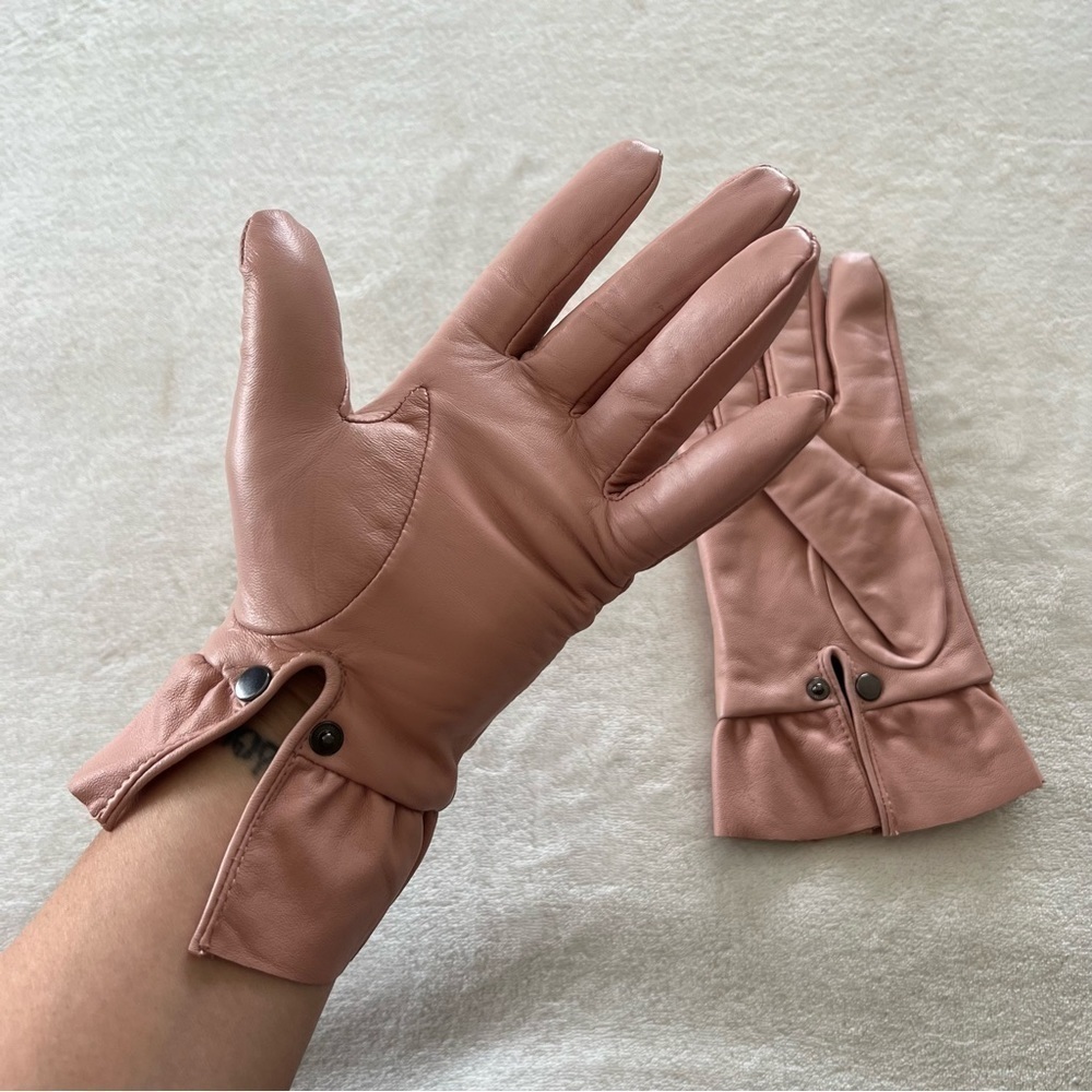 PASTEL Pink Flared Cuff Leather Gloves - Picture 4 of 5